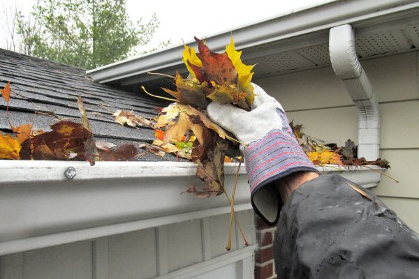 Cost of Eaves Cleaning in North Little Rock