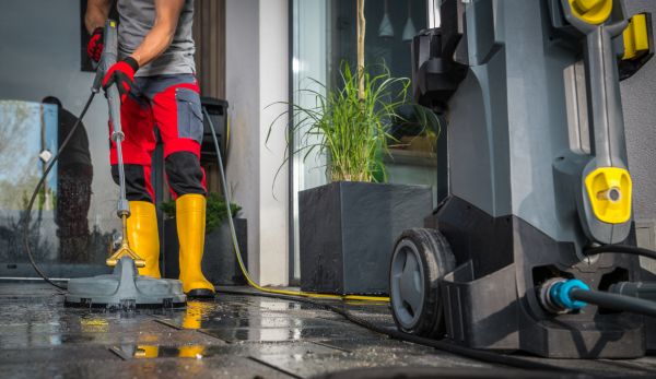 Cost of Commercial Pressure Cleaning in North Little Rock