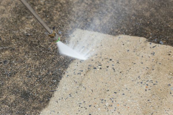 Cost of Deck Concrete Cleaning in North Little Rock