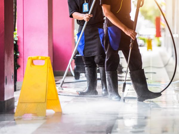Store Powerwashing in North Little Rock